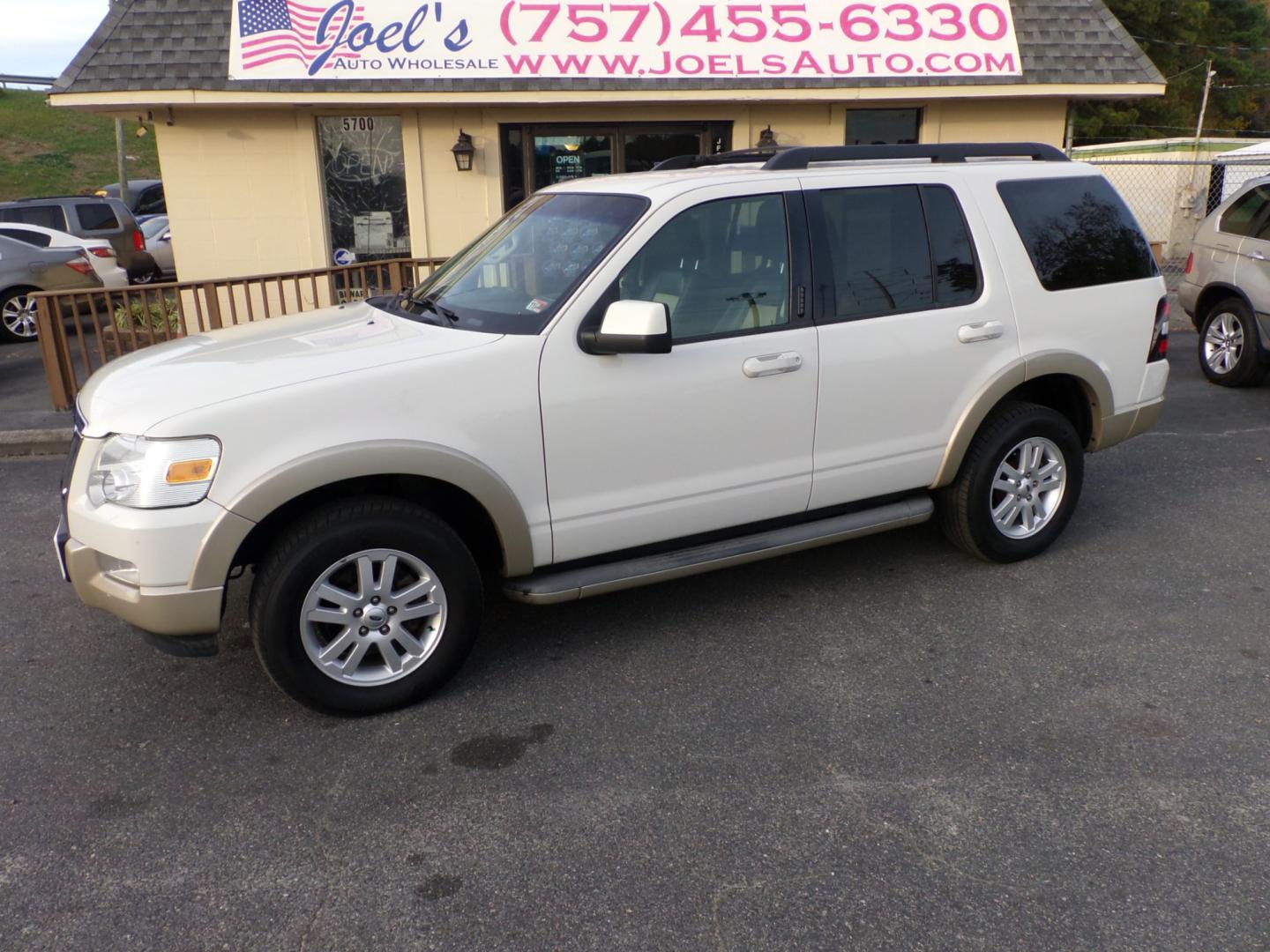 2010 white Ford Explorer Eddie Bauer 4.0L 4WD (1FMEU7EE6AU) with an 4.0L V6 SOHC 16V engine, 5-Speed Automatic transmission, located at 5700 Curlew Drive, Norfolk, VA, 23502, (757) 455-6330, 36.841885, -76.209412 - Photo#0